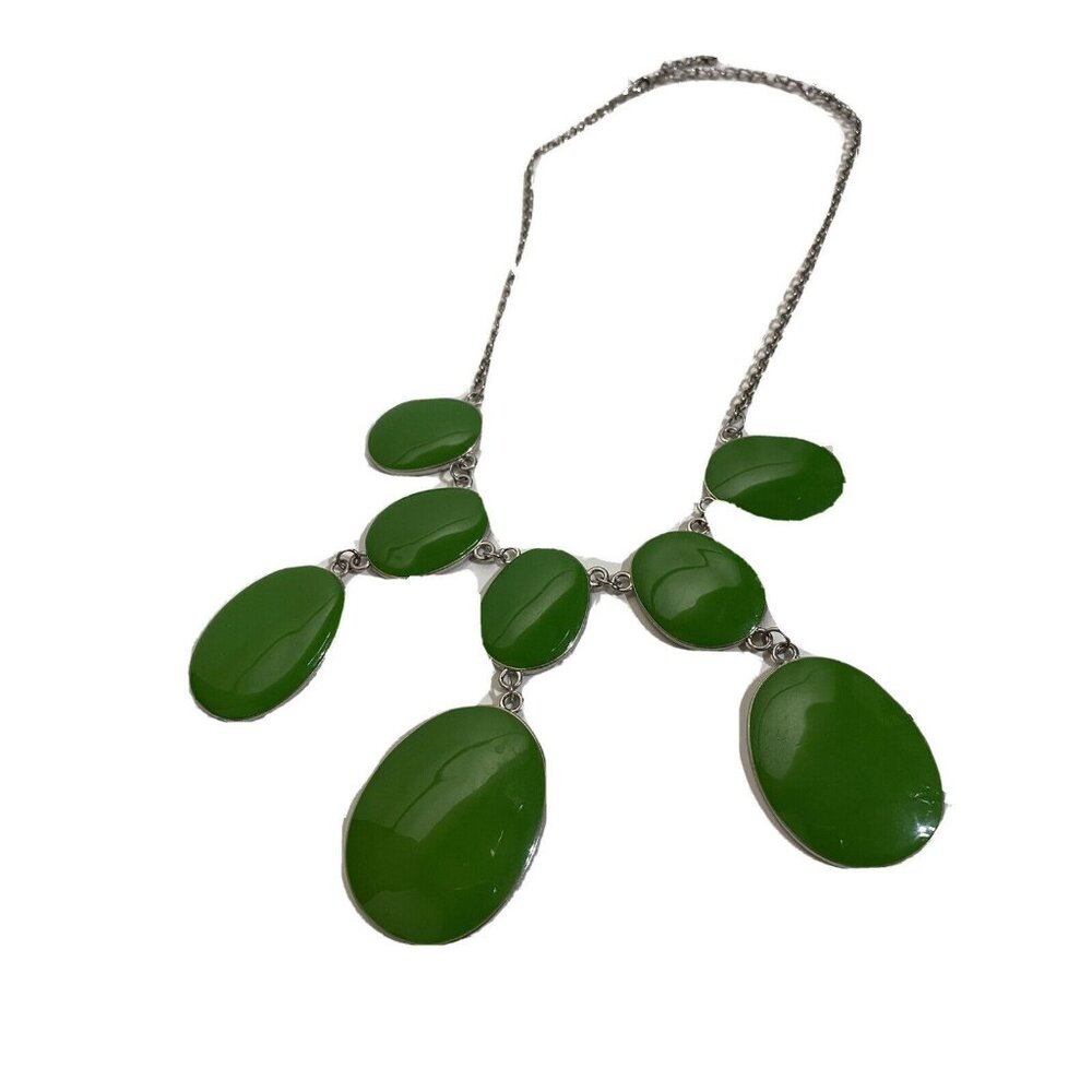 Green Oval Statement Necklace With Silvertone Chain Novelty 24"